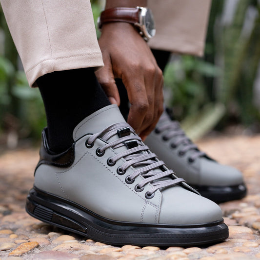 Basket classique  gris en cuir