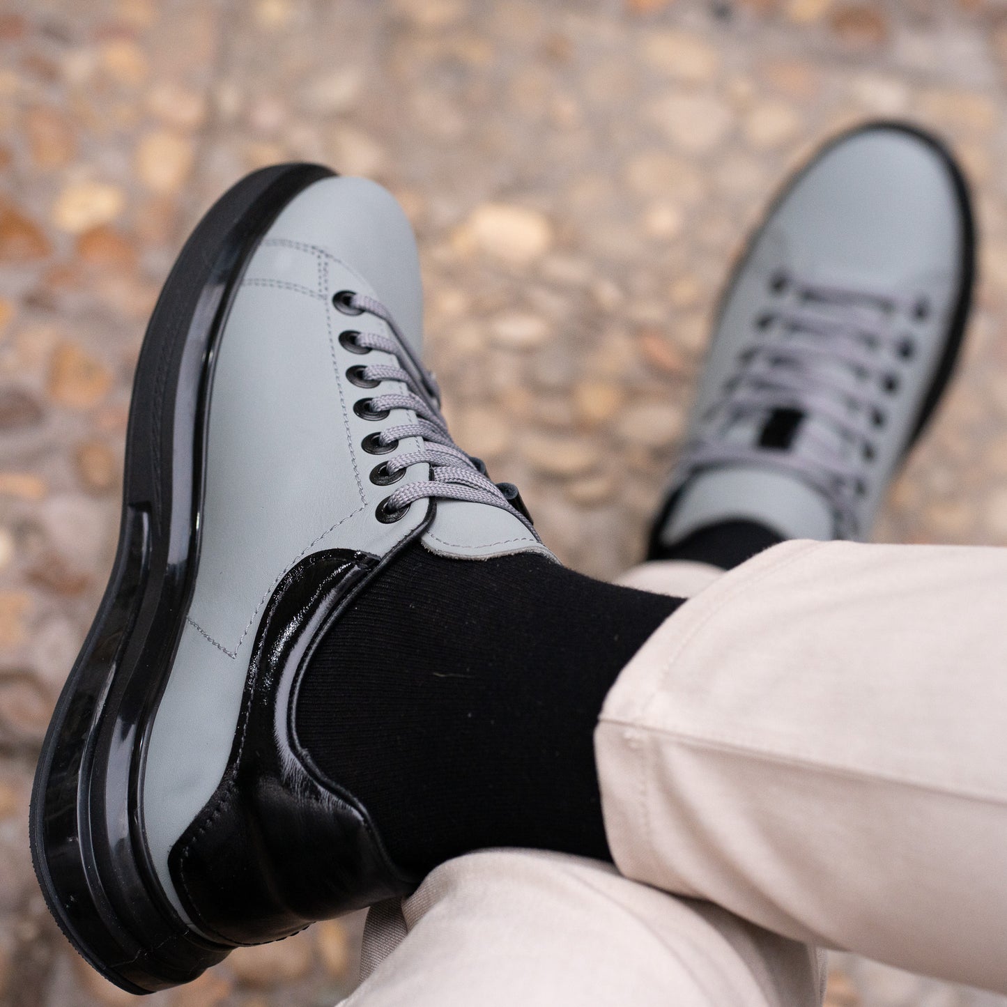 Basket classique  gris en cuir