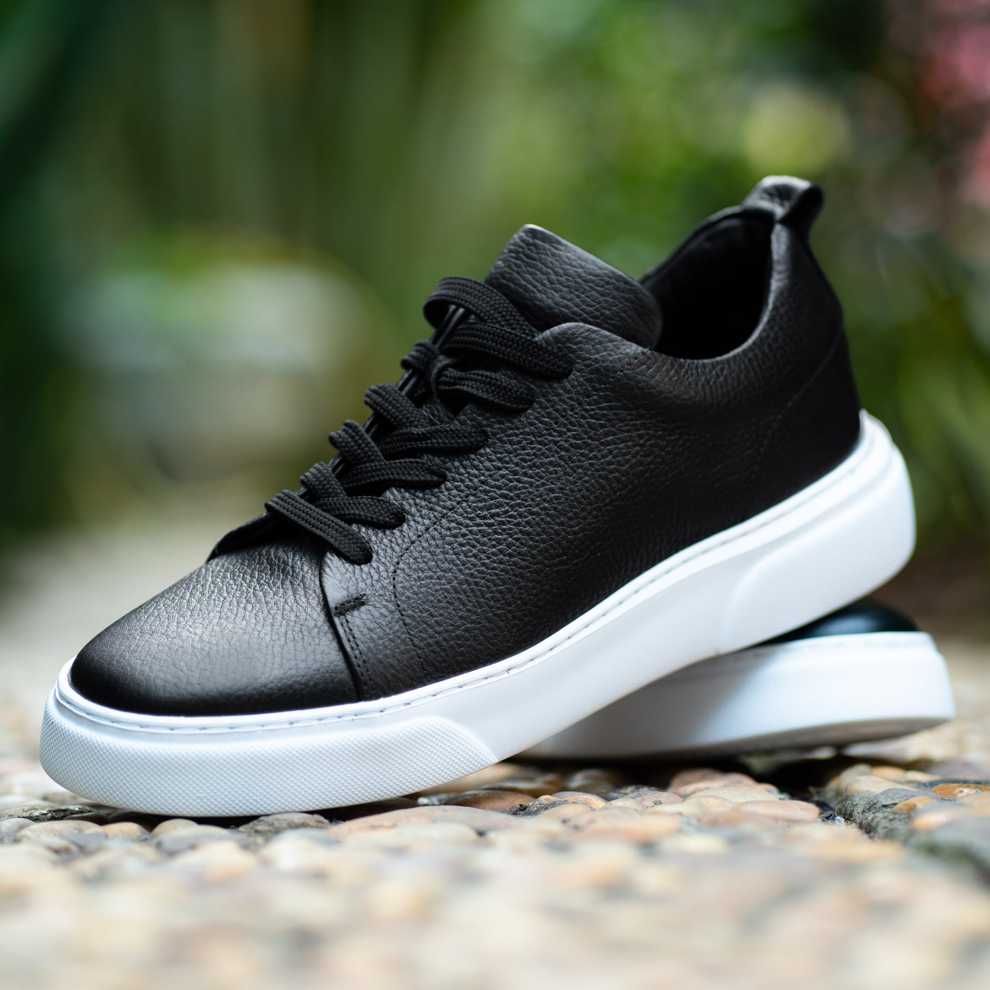 Basket classique cuir noir BCV11