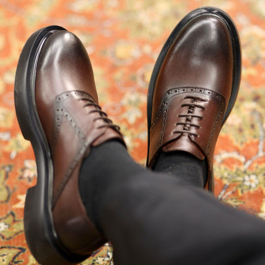 Chaussure en cuir café VIP