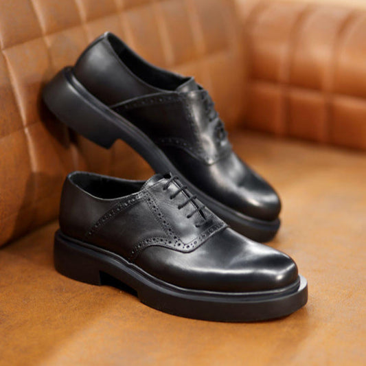 Chaussre en cuir noir vip
