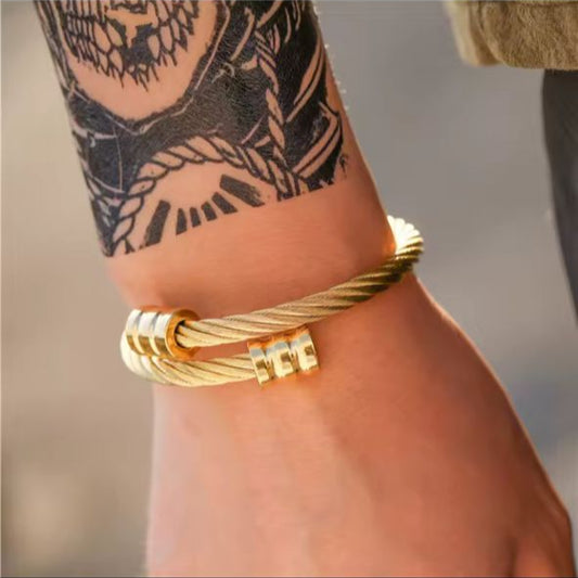 Bracelet pour homme dorée