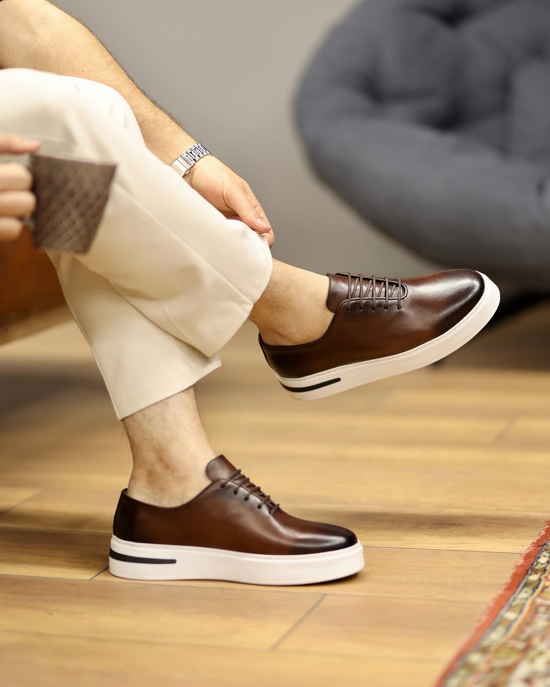 chaussure en cuir café VIP