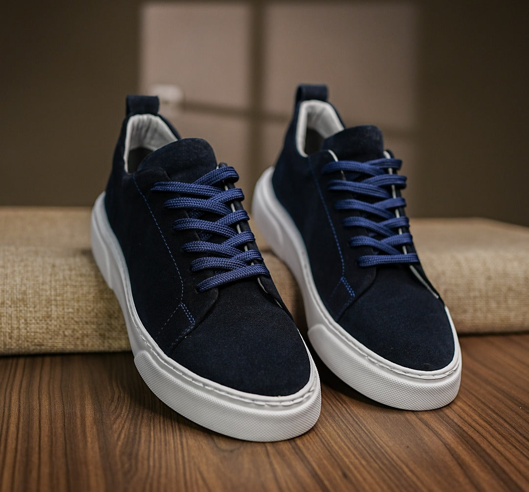 Basket classique daim bleu